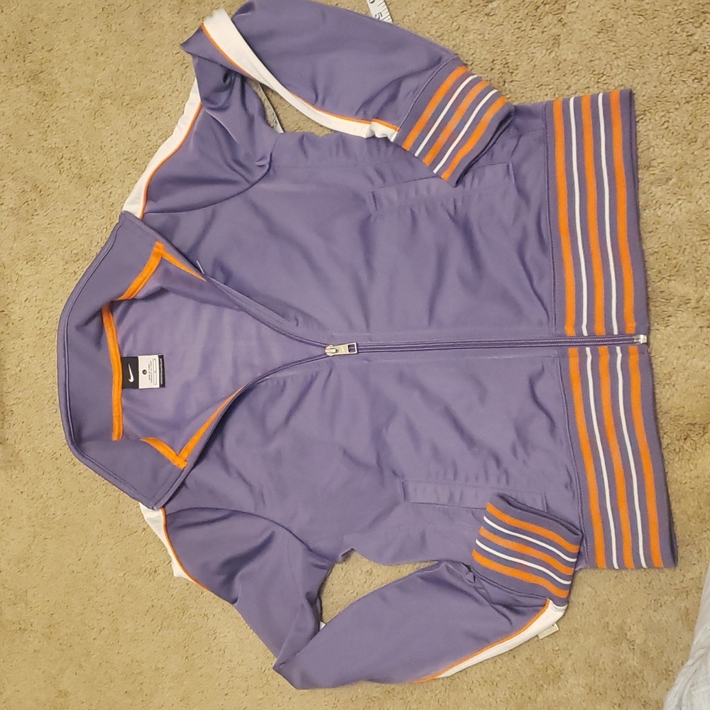 Nike zip up sweater